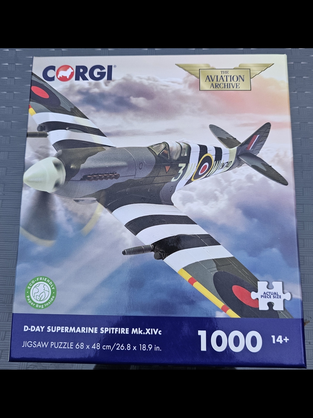 Corgi 1000-Piece D-Day Supermarine Spitfire Jigsaw Puzzle - Green & White